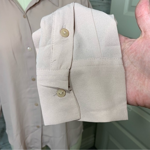VIOLET + Claire Blush Pink Feminin Blouse Button Down Minimalist Flowy Top M - Picture 4 of 11